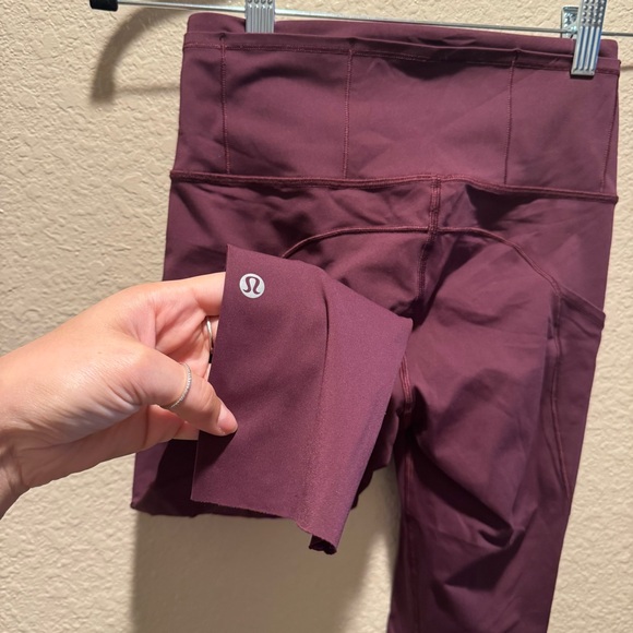 Lululemon Fast & Free Crop II Nulux 19” Maroon size 4 - Picture 8 of 9
